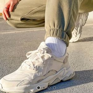 - Addidas  ozweego sneakers  size 8.5